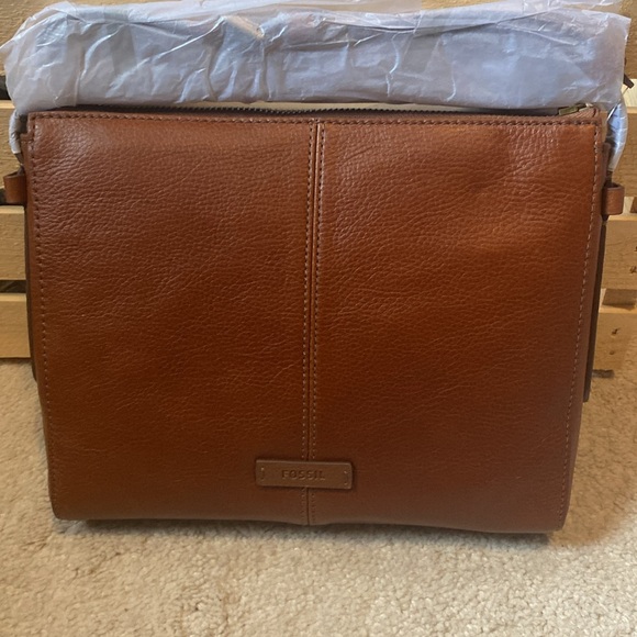 Fossil Brown Leather Crossbody Bag - Picture 1 of 3
